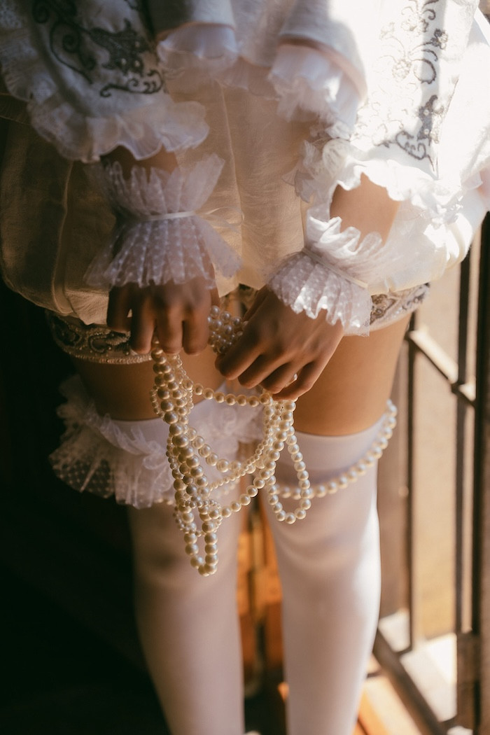 Victorian Coquette: Ornate Lace with Pearls — Coquette Lace Outfits 2027