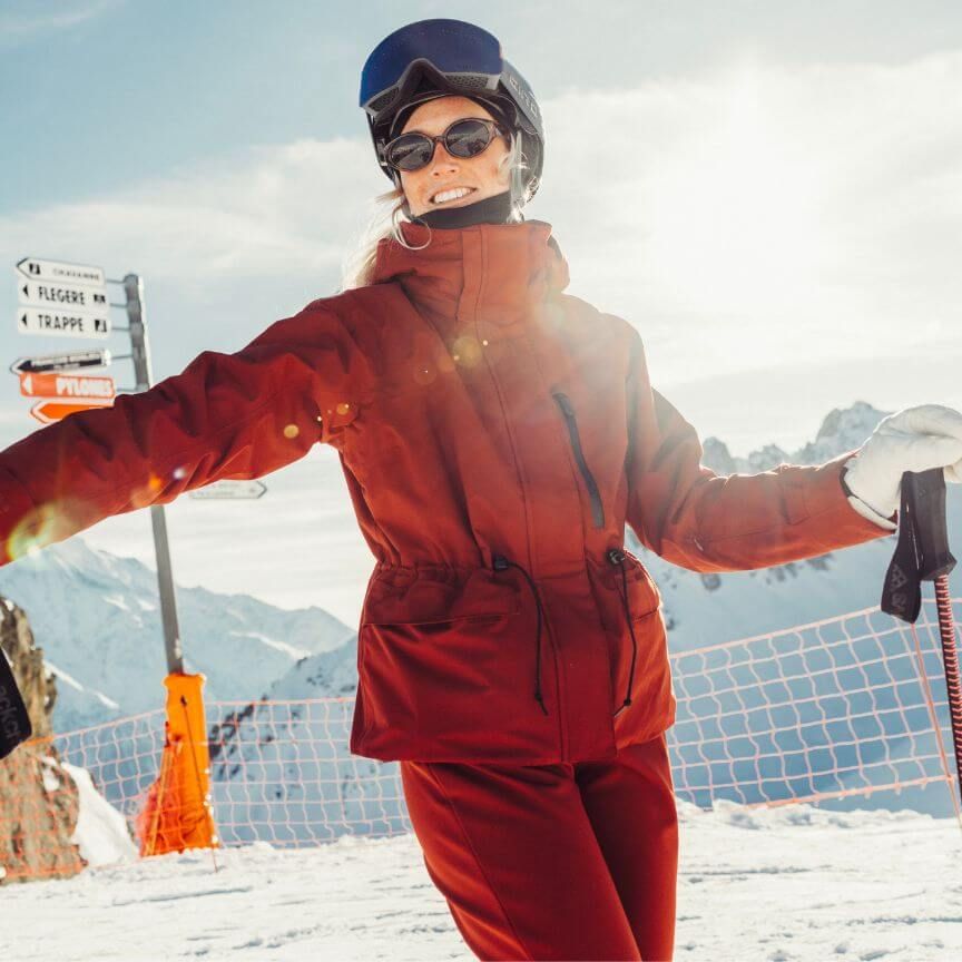 Rust Orange Ski Jacket with Cinched Waist Rust Orange Ski Jacket with Cinched Waist — Ski Outfits for Women 2027