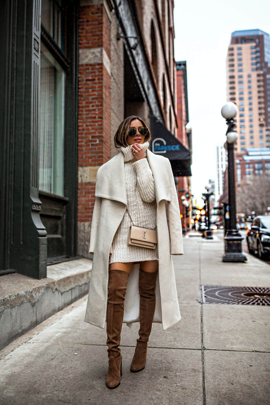 Cream Oversized Turtleneck Sweater Dress with Suede Boots Cream Oversized Turtleneck Sweater Dress with Suede Boots — Turtleneck Sweater Outfits 2027