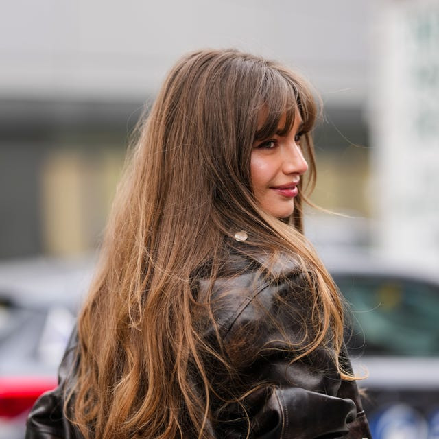 Collarbone Length Visual Idea — Bold Bangs 2027