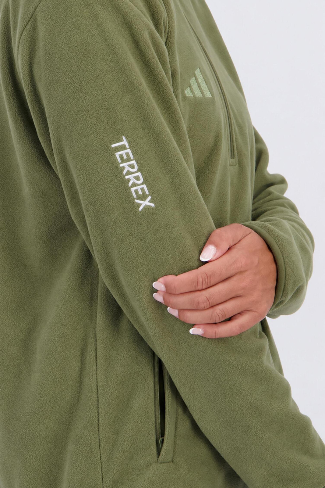 Olive Green Fleece Jacket Sleeve Detail Olive Green Fleece Jacket Sleeve Detail — Fleece Outfits 2027