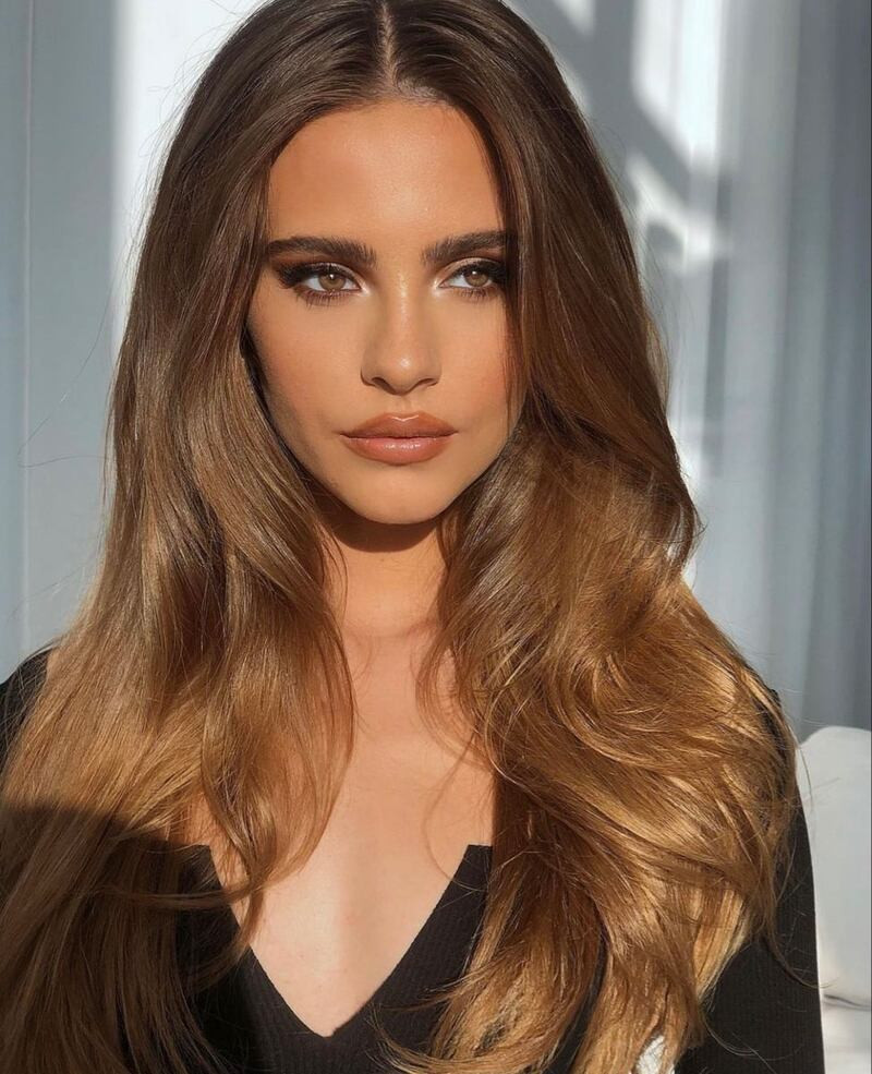 Glossy Uniform Honey Brown — Honey Brown Hair 2027
