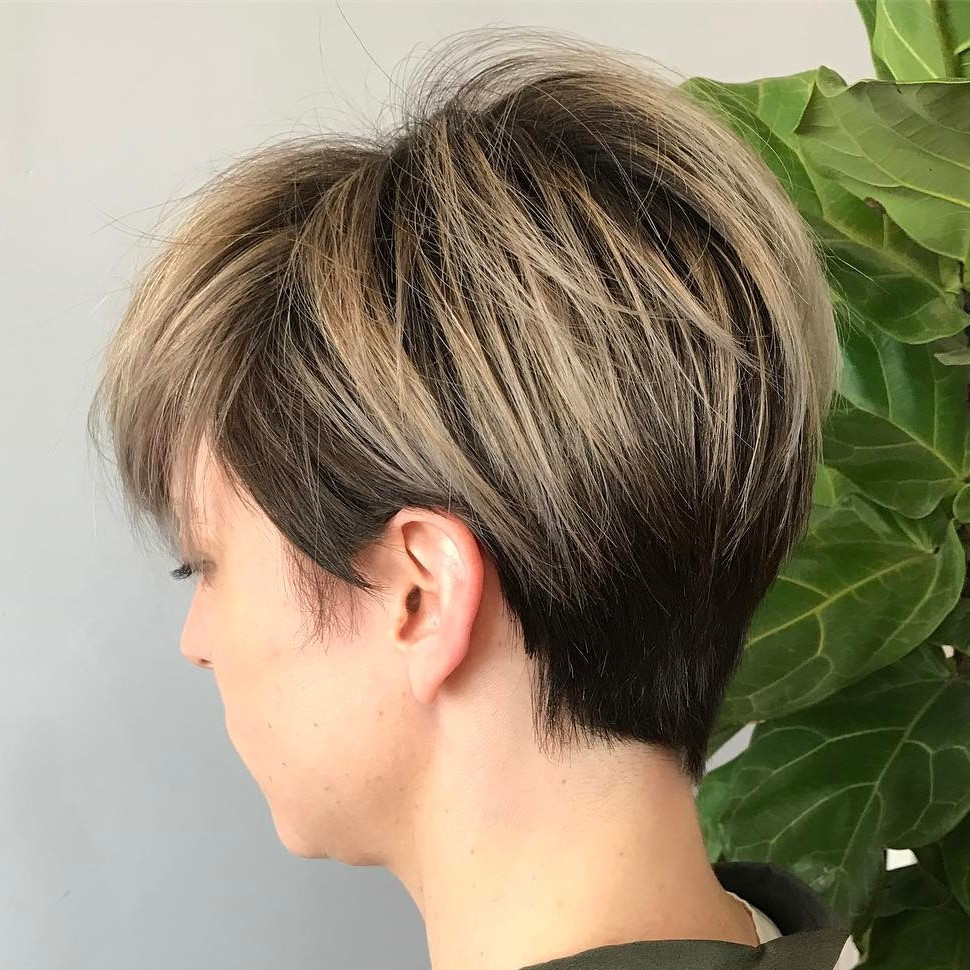 Edgy Pixie With Swept Forward Bangs Edgy Pixie With Swept Forward Bangs — Balayage Pixie 2027