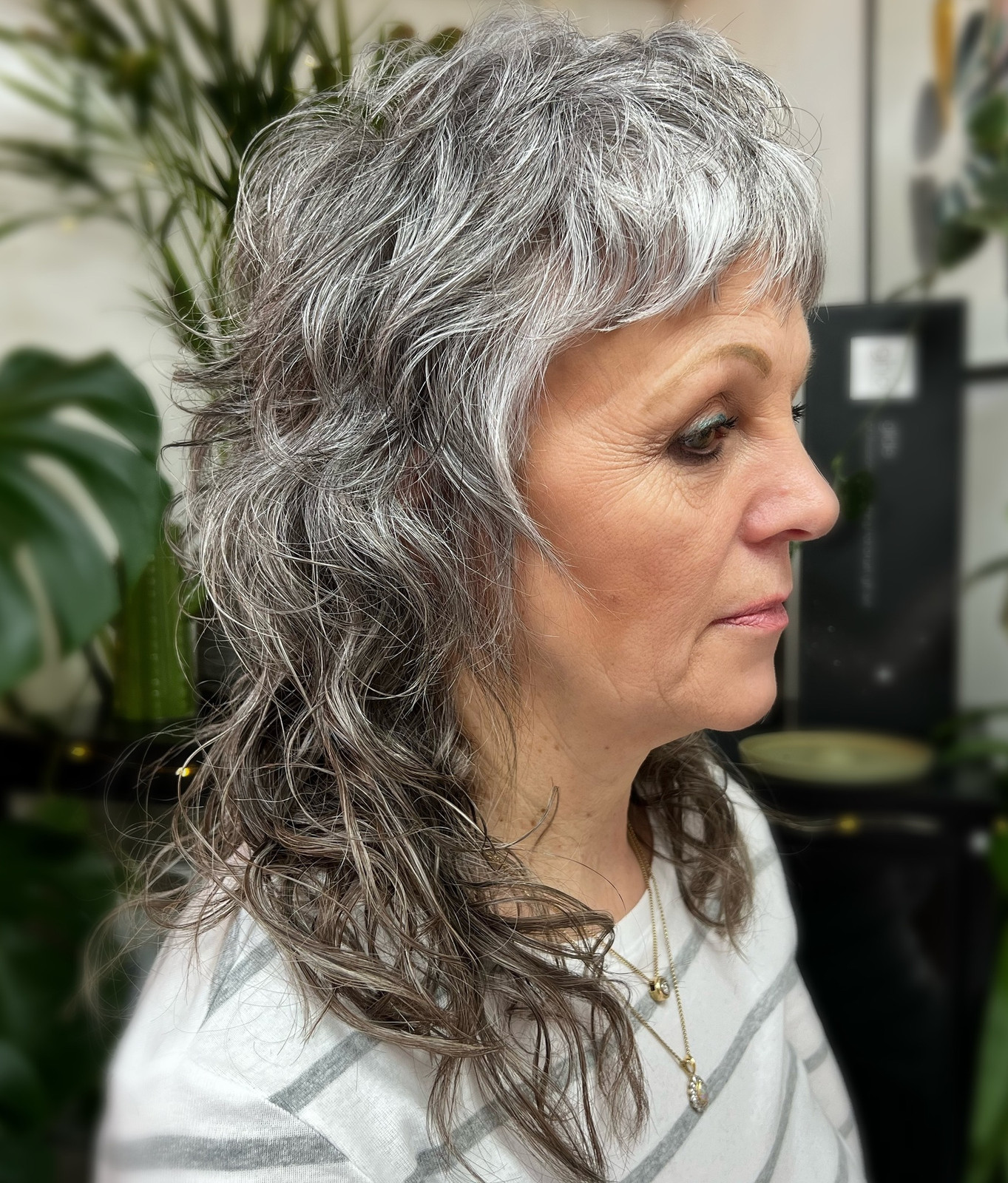Side View Visual Idea Side View Visual Idea — Shag Haircut 2027
