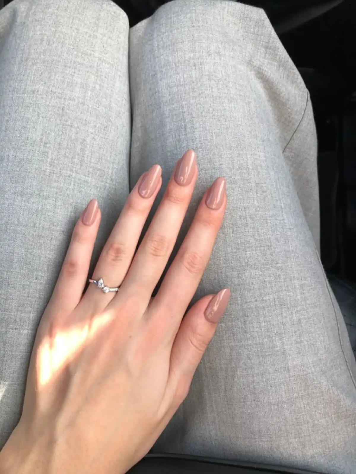 Glossy Visual Idea Glossy Visual Idea — Beige Nails 2027