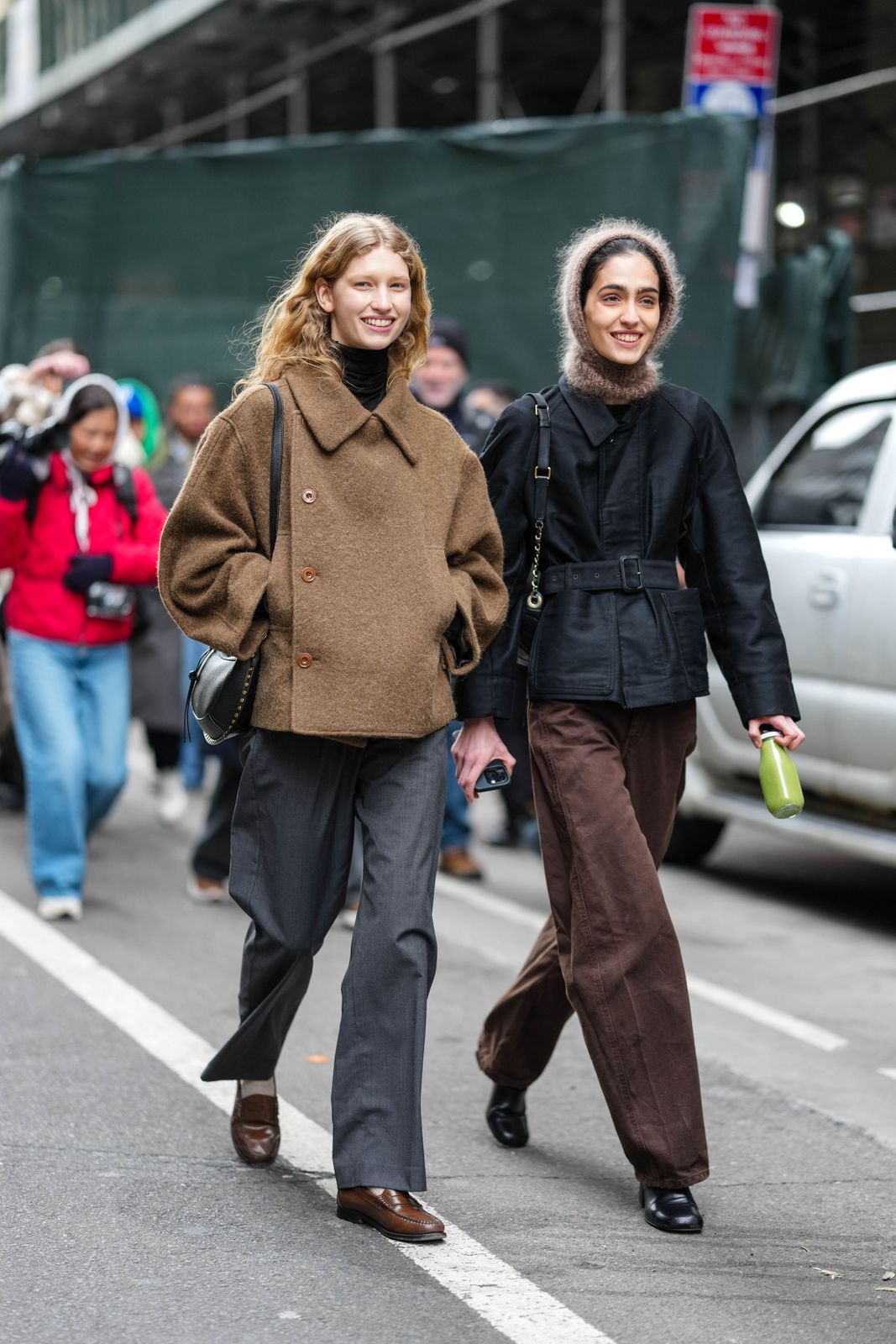 Cropped Textured Jacket with Turtleneck and Grey Trousers Cropped Textured Jacket with Turtleneck and Grey Trousers — Italy Outfits 2027