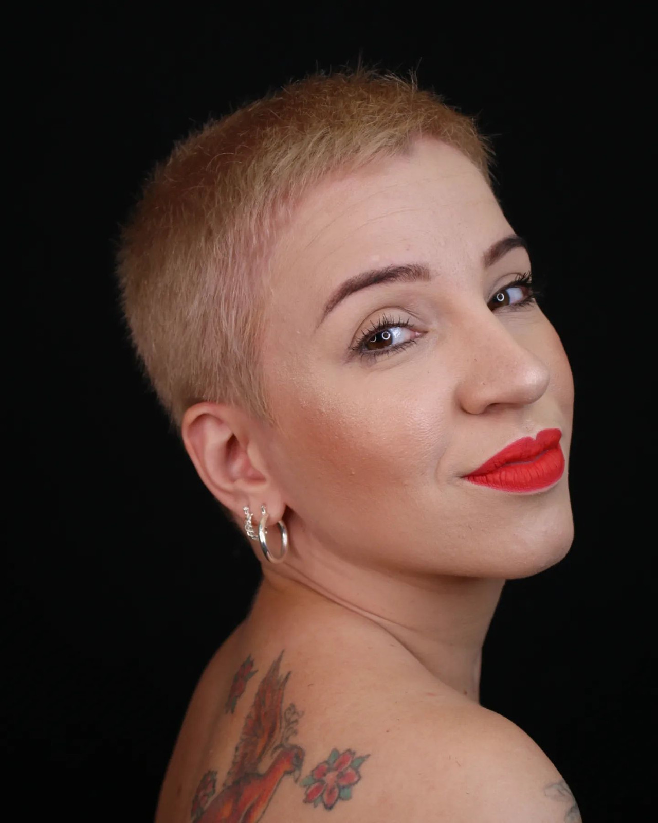 No Bangs Textured Ash Blonde Buzz No Bangs Textured Ash Blonde Buzz — Blonde Buzz Cut 2027