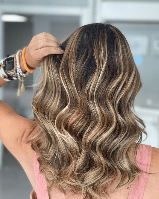 Dark Brown With Ash Blonde Contrast Dark Brown With Ash Blonde Contrast — Winter Highlights 2027