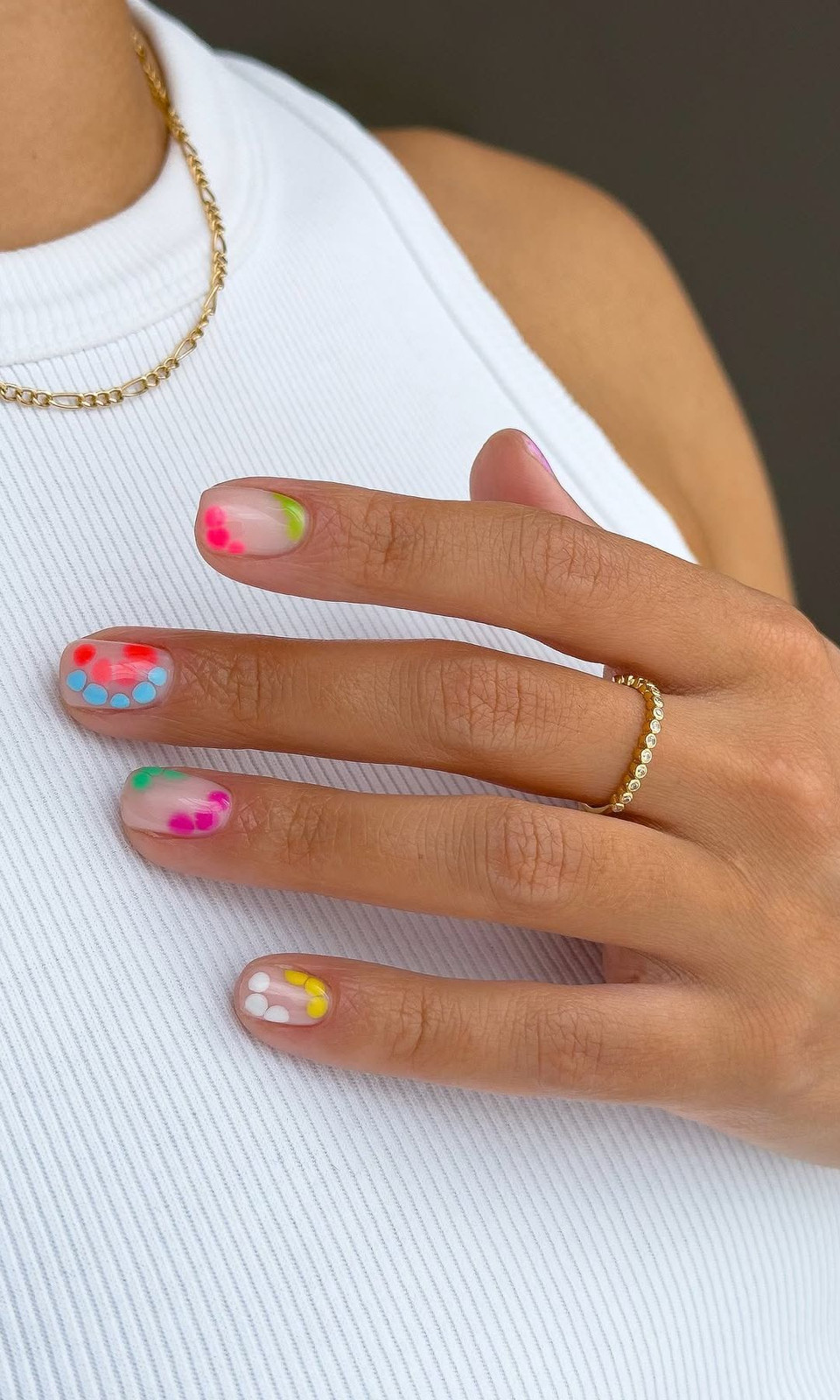 One Hand Visual Idea One Hand Visual Idea — Abstract Nails 2027
