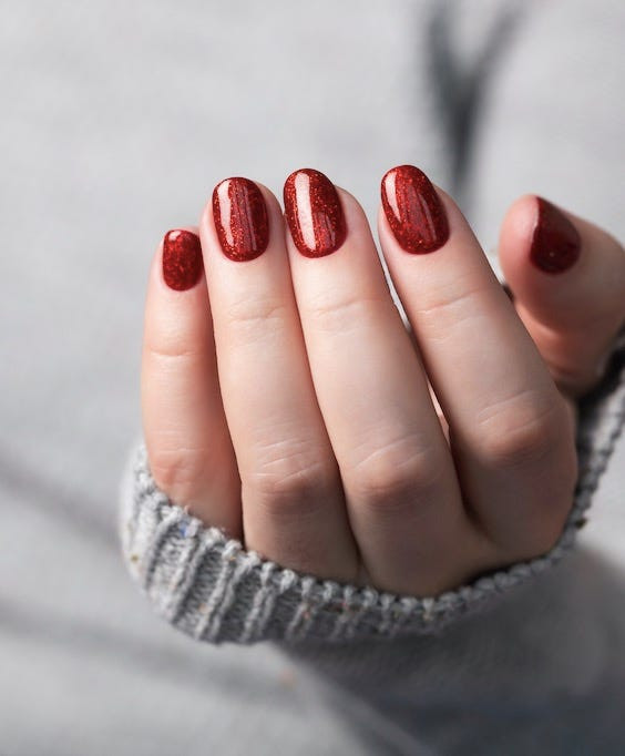 Glitter Glossy Visual Idea Glitter Glossy Visual Idea — Winter Red Nails 2027