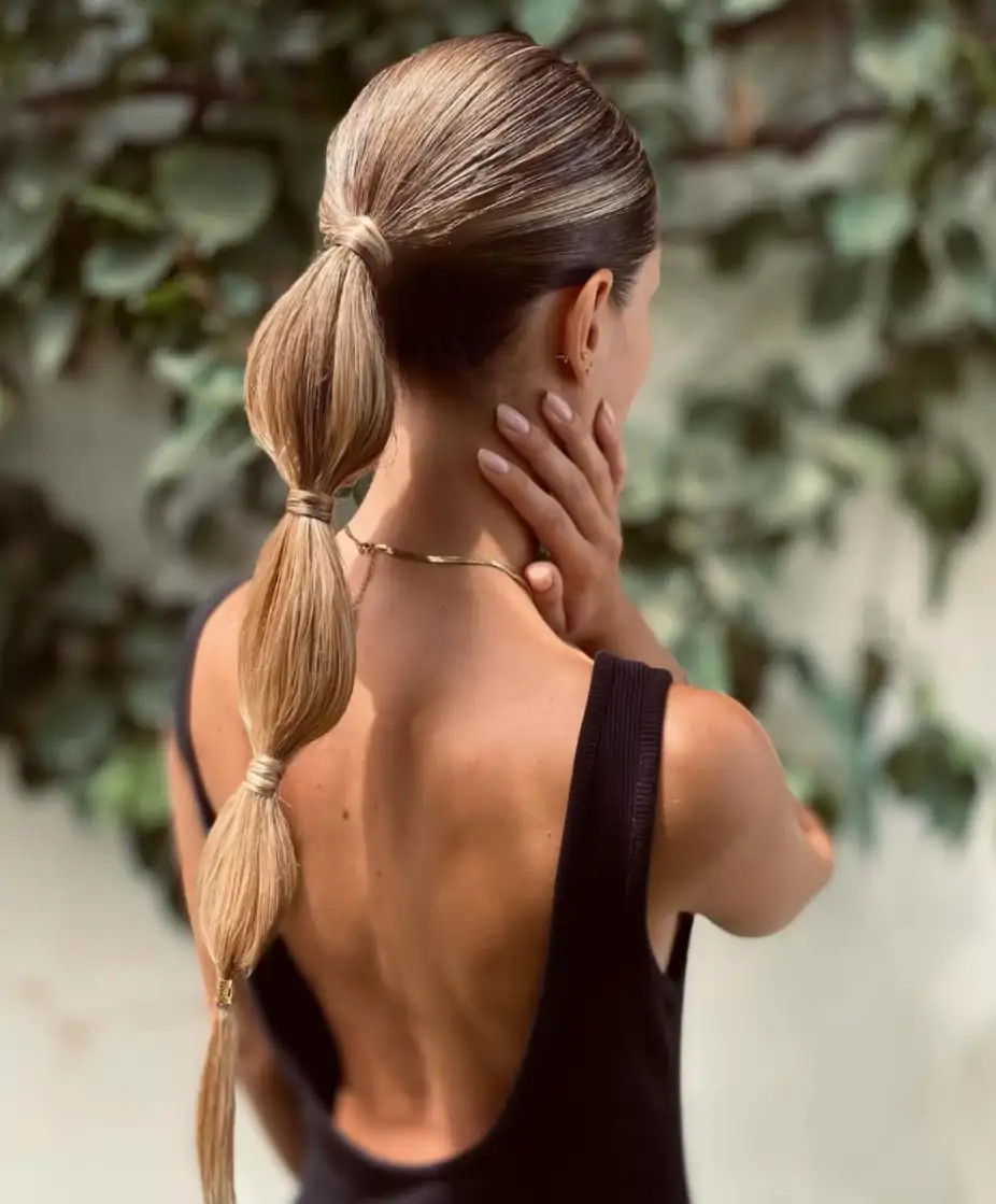 Mid-Back Wavy Light Brown Bubble Ponytail — Summer Ponytails 2027
