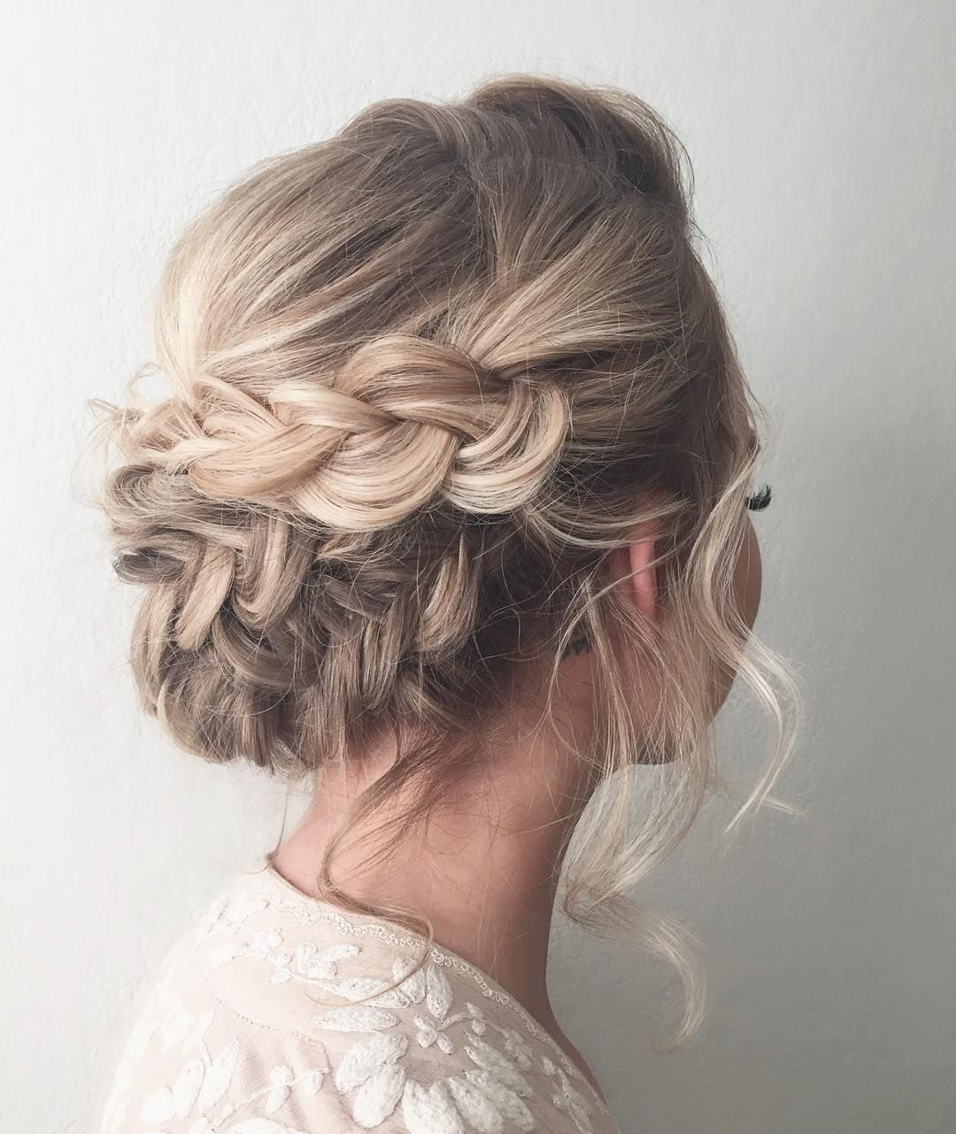 Shoulder Length Visual Idea — Prom Hairstyles 2027