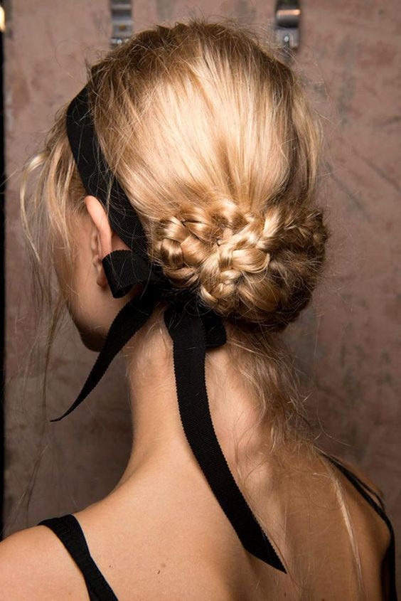 Blonde Visual Idea — Ribbon Hairstyles 2027