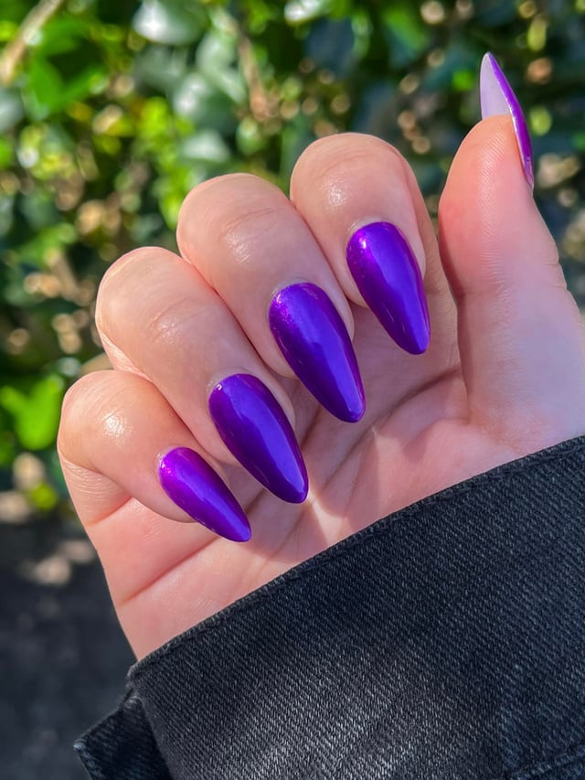 Solid Color Visual Idea Solid Color Visual Idea — Concert Nails 2027