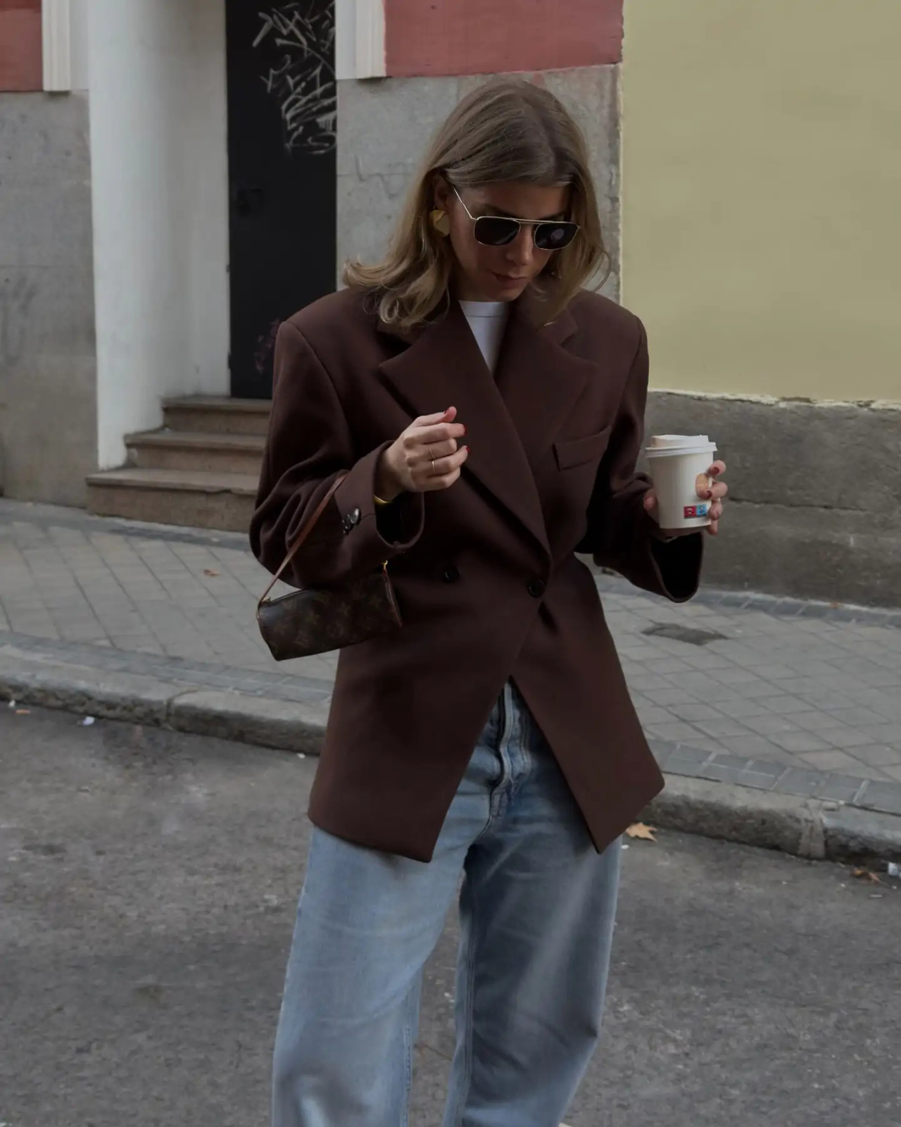 Modern Chocolate Brown Blazer with Denim Modern Chocolate Brown Blazer with Denim — Chocolate Brown Outfits 2027