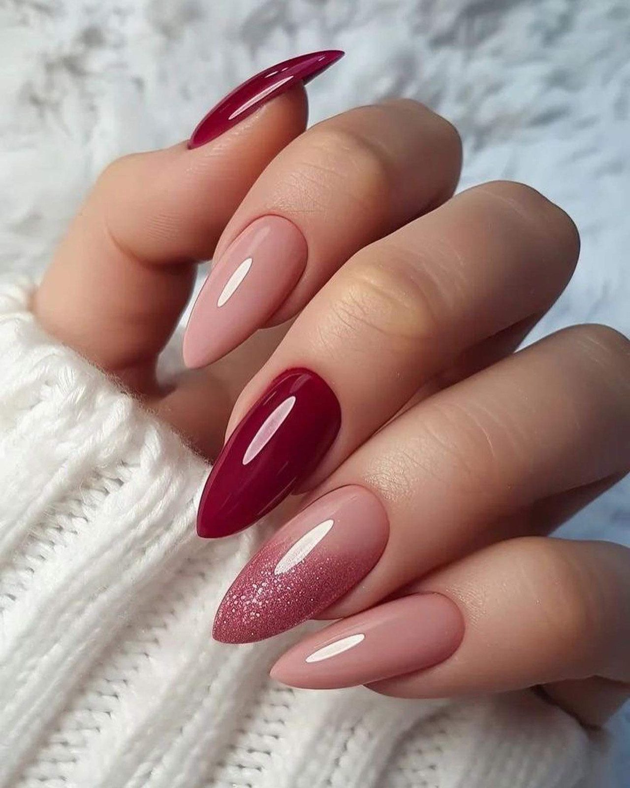 Glitter Gradient On One Accent Nail Visual Idea Glitter Gradient On One Accent Nail Visual Idea — Winter Nails 2027