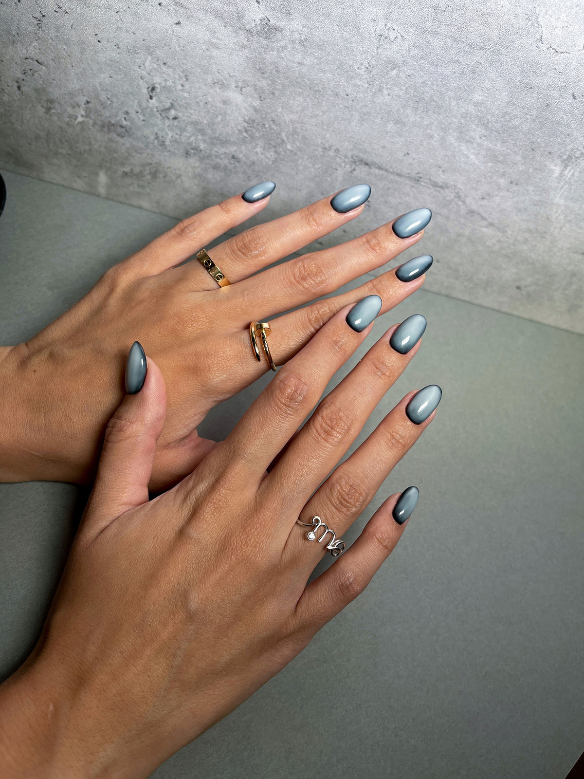 Gray Ombre Gradient Oval Nails Gray Ombre Gradient Oval Nails — Winter Gray Nails 2027