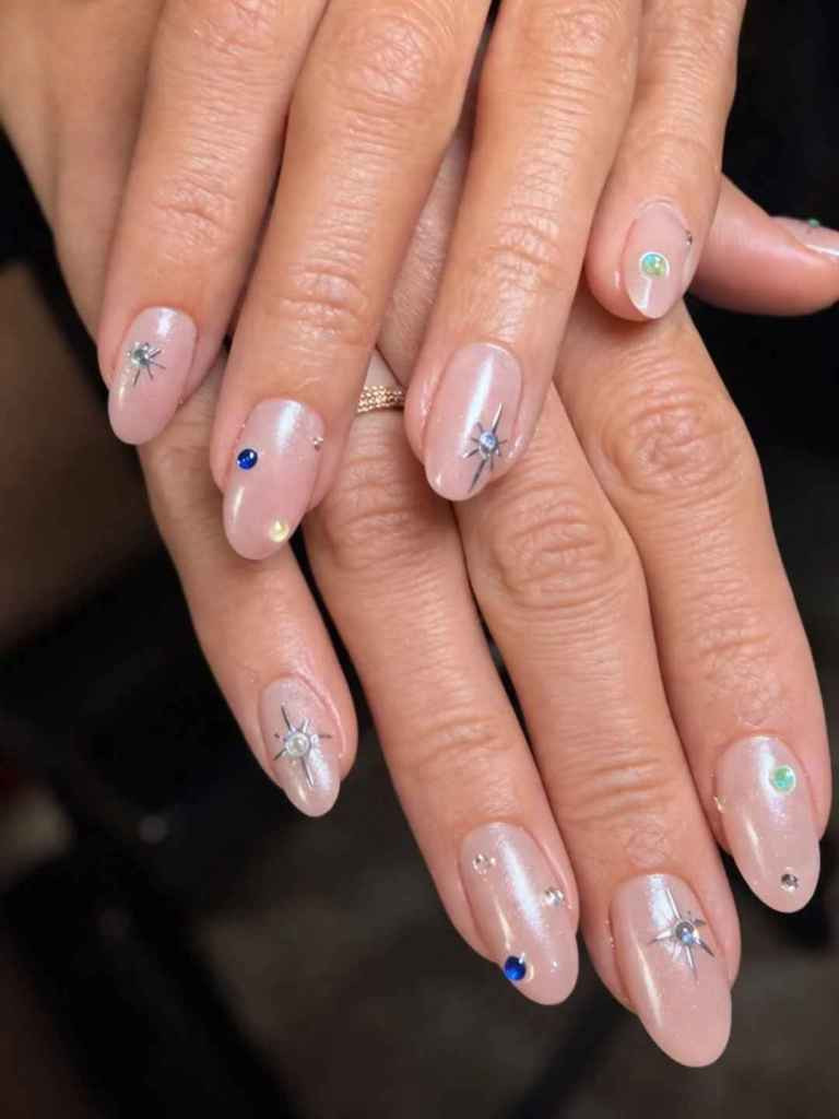 Visual Idea Visual Idea — Coachella Nails 2027