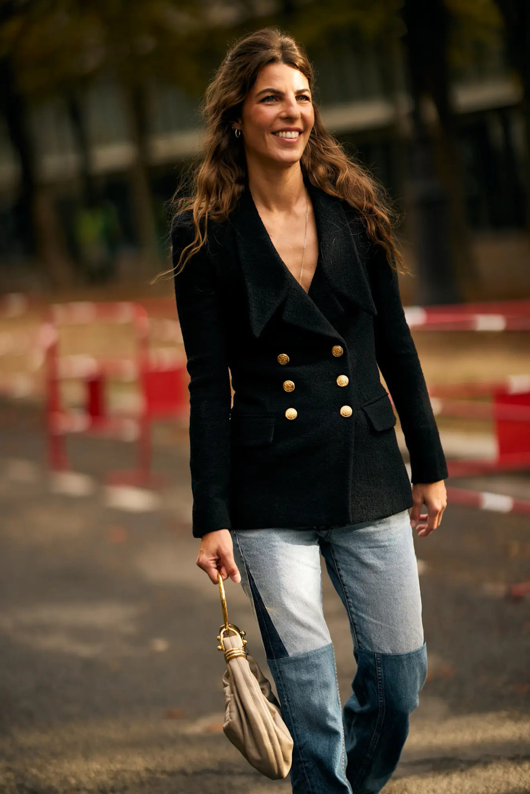 Light-Colored Block Heels Outfit Idea Light-Colored Block Heels Outfit Idea — Paris Outfits 2027