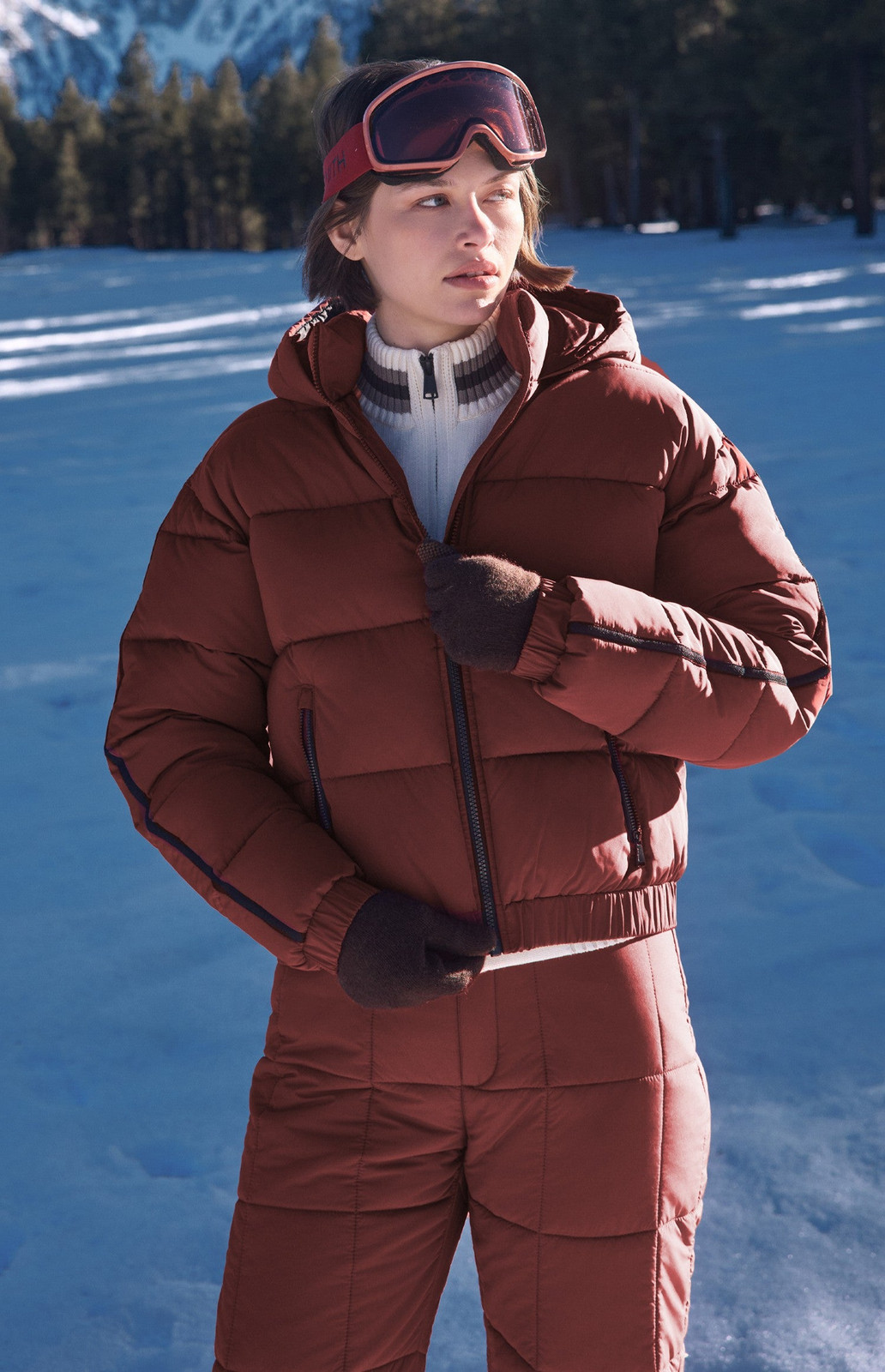 Rust Orange Cropped Puffer with Cream Ski Pants Rust Orange Cropped Puffer with Cream Ski Pants — Apres Ski Outfits 2027