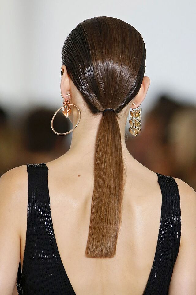 Perfectly Straight Dark Brown Sleek Pony Perfectly Straight Dark Brown Sleek Pony — Sleek Ponytail 2027