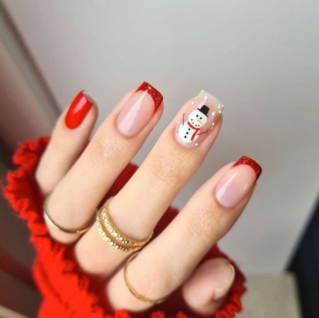 Visual Idea Visual Idea — Christmas Gel Nails 2026