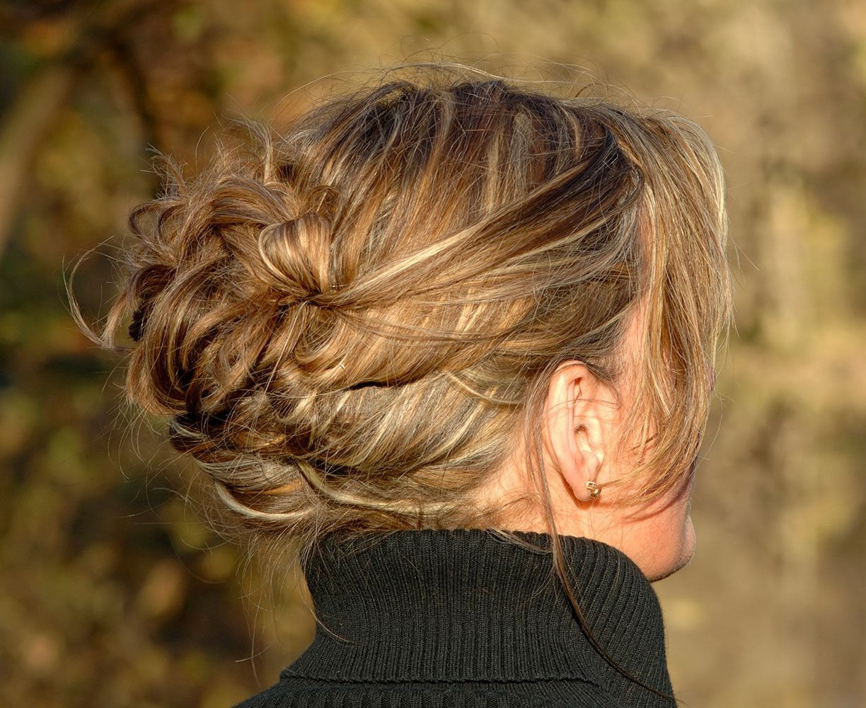 Visual Idea — A Woman With Shoulder-Length — Y2K Hair Color 2027