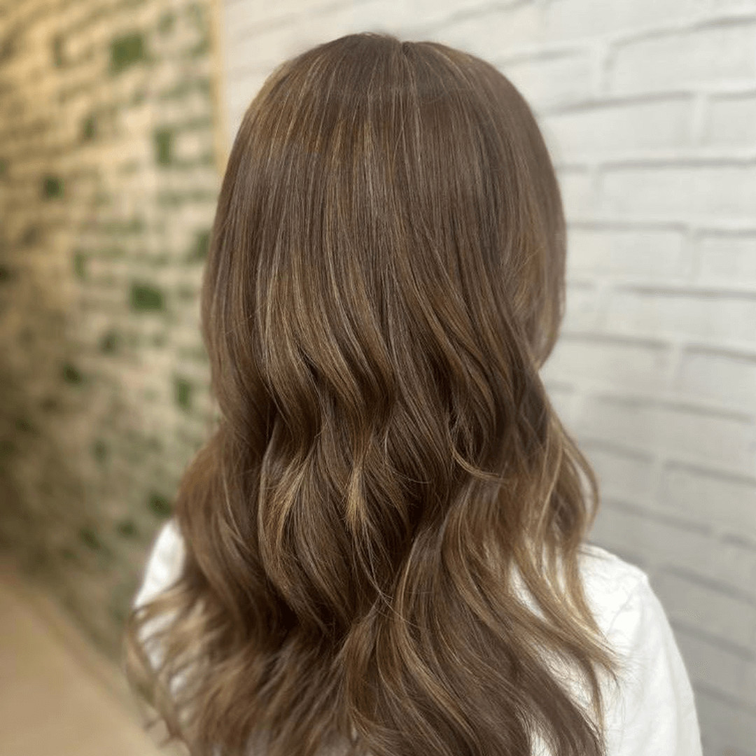 Shoulder Visual Idea — Caramel Brunette 2027