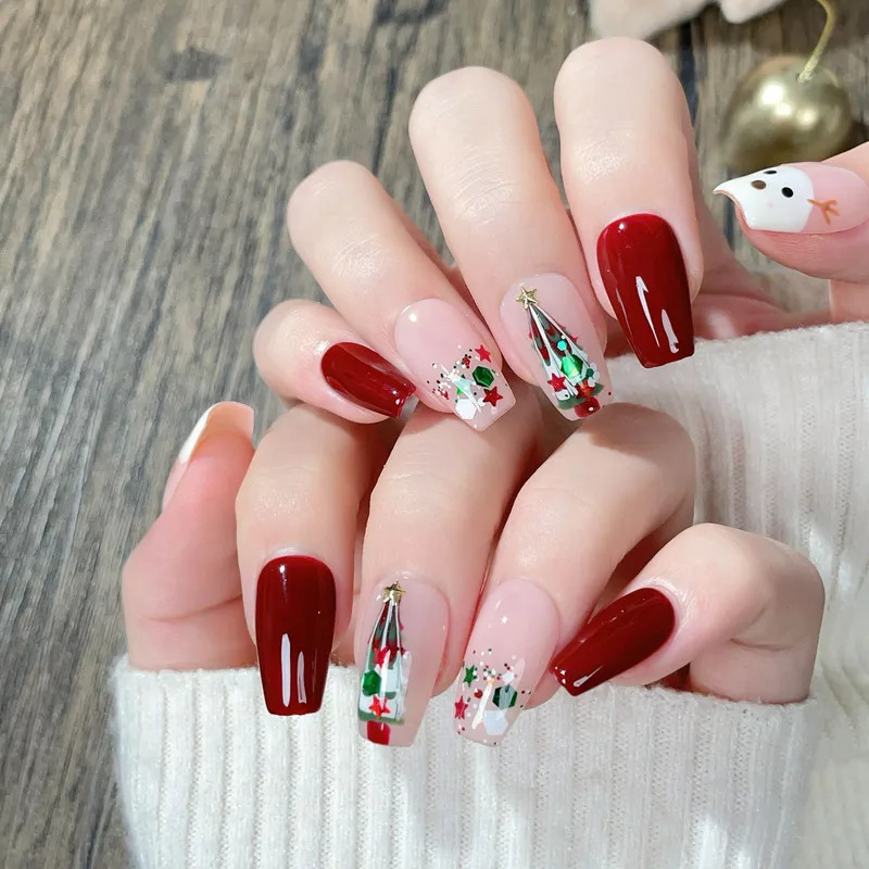 Deep Red Glitter Star Christmas Tree Coffin Nails Deep Red Glitter Star Christmas Tree Coffin Nails — Christmas Tree Nails 2026