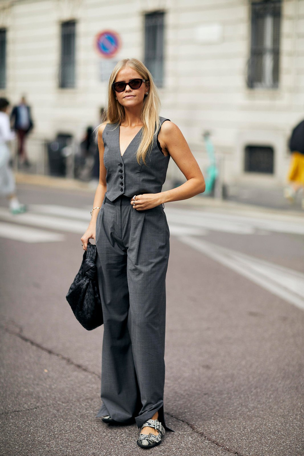 Effortless Elegance: The Grey Wool Suiting Set for a Chic Anniversary Effortless Elegance: The Grey Wool Suiting Set for a Chic Anniversary — Anniversary Outfits 2027