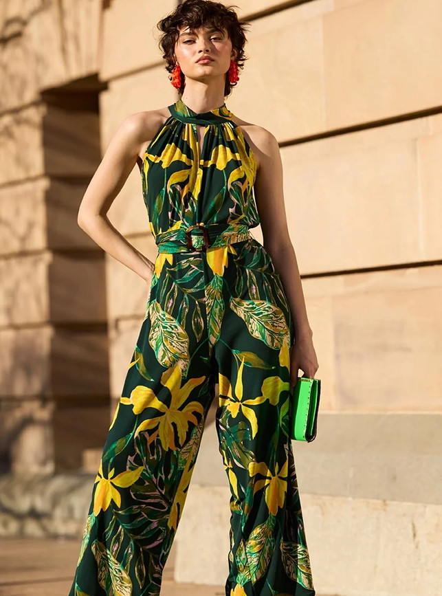 Tropical Print Jumpsuit for Casual Resort Vibes Tropical Print Jumpsuit for Casual Resort Vibes — Australia Outfits 2027