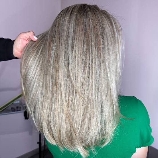 Straight Visual Idea Straight Visual Idea — Ash Blonde Hair 2027