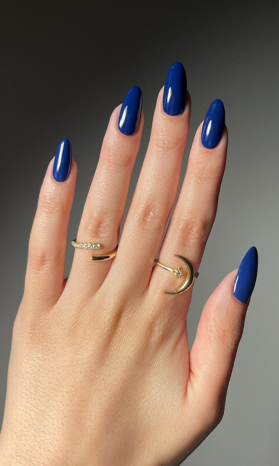 Visual Idea — Deep Cobalt Blue Polish Mom Nails 2027