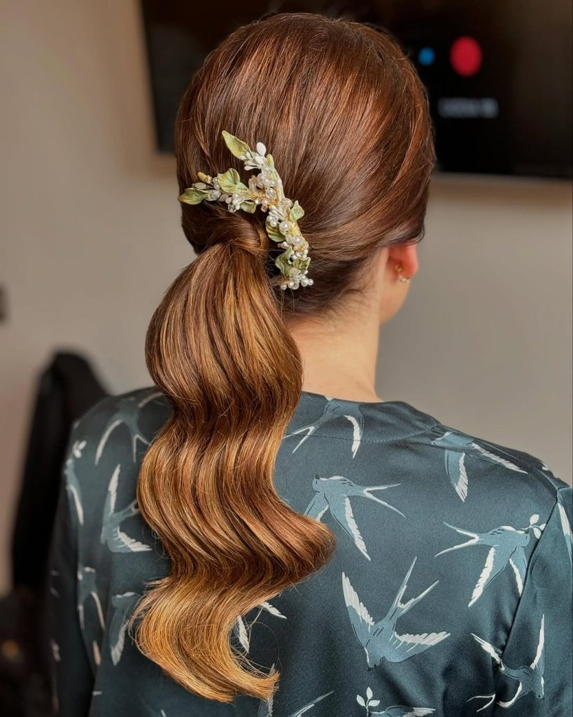 Mid-Back Visual Idea — Prom Hairstyles 2027