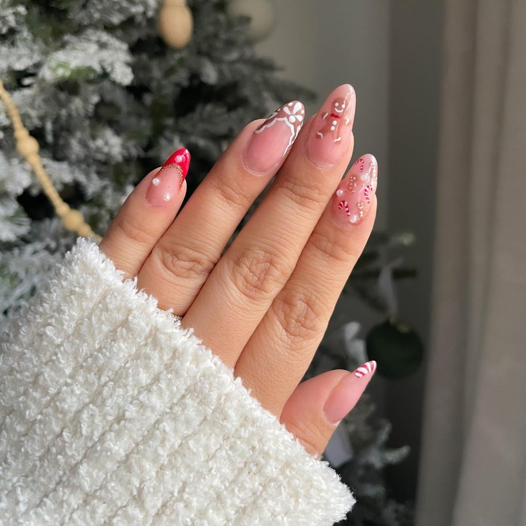 Glossy Polish With Glitter Accents Visual Idea Glossy Polish With Glitter Accents Visual Idea — Glitter Christmas Nails 2026