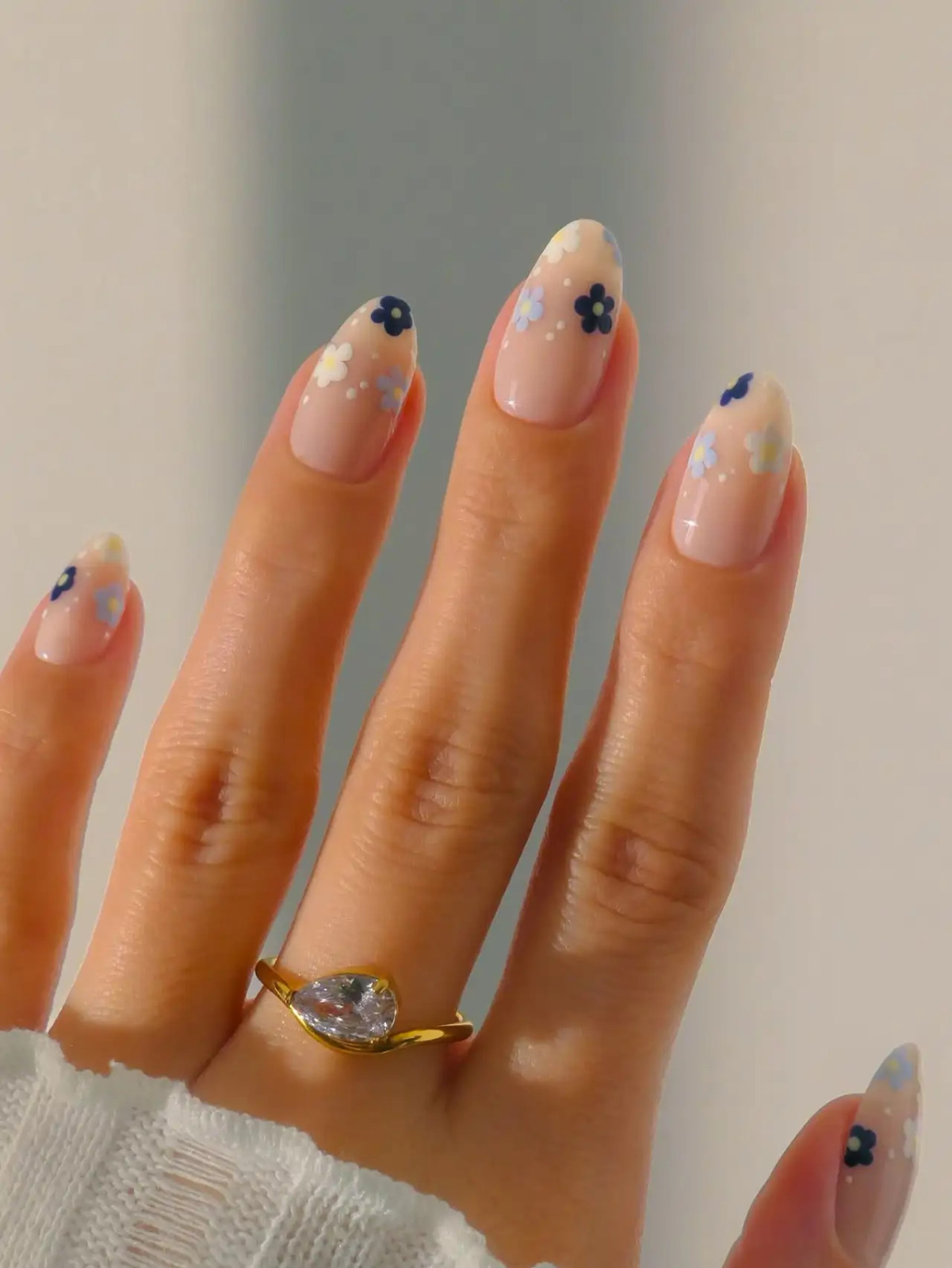 Glossy Visual Idea — Nail Designs 2027