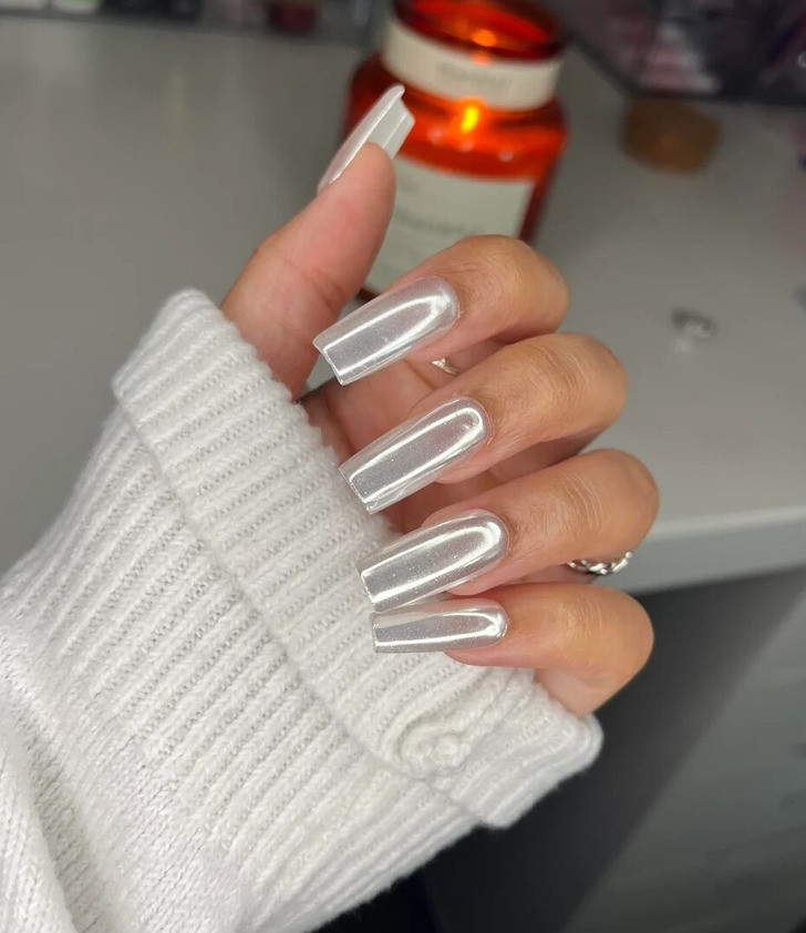 Frosted Glossy Milky White Frosted Coffin Nails Frosted Glossy Milky White Frosted Coffin Nails — Frosted Nails 2027