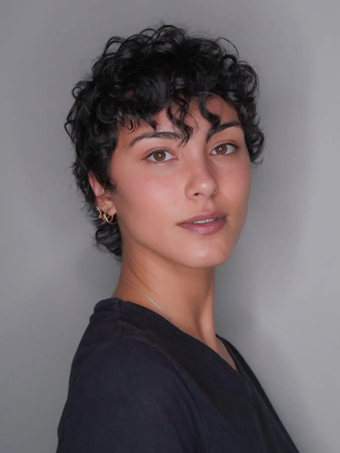 Textured Pixie with Side-Swept Bangs Textured Pixie with Side-Swept Bangs — Pixie 2027 for Wavy Hair