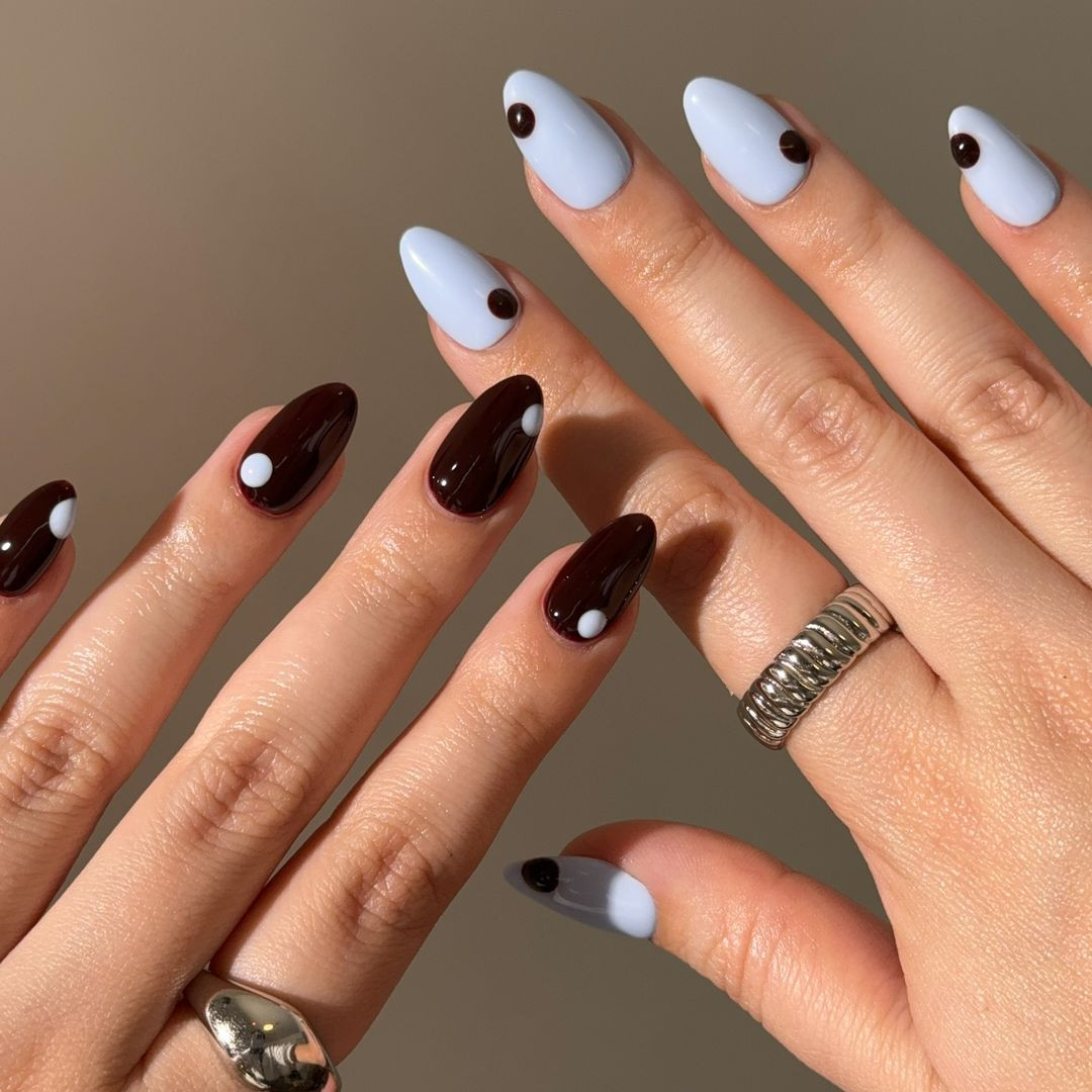 Glossy Visual Idea Glossy Visual Idea — Abstract Nails 2027