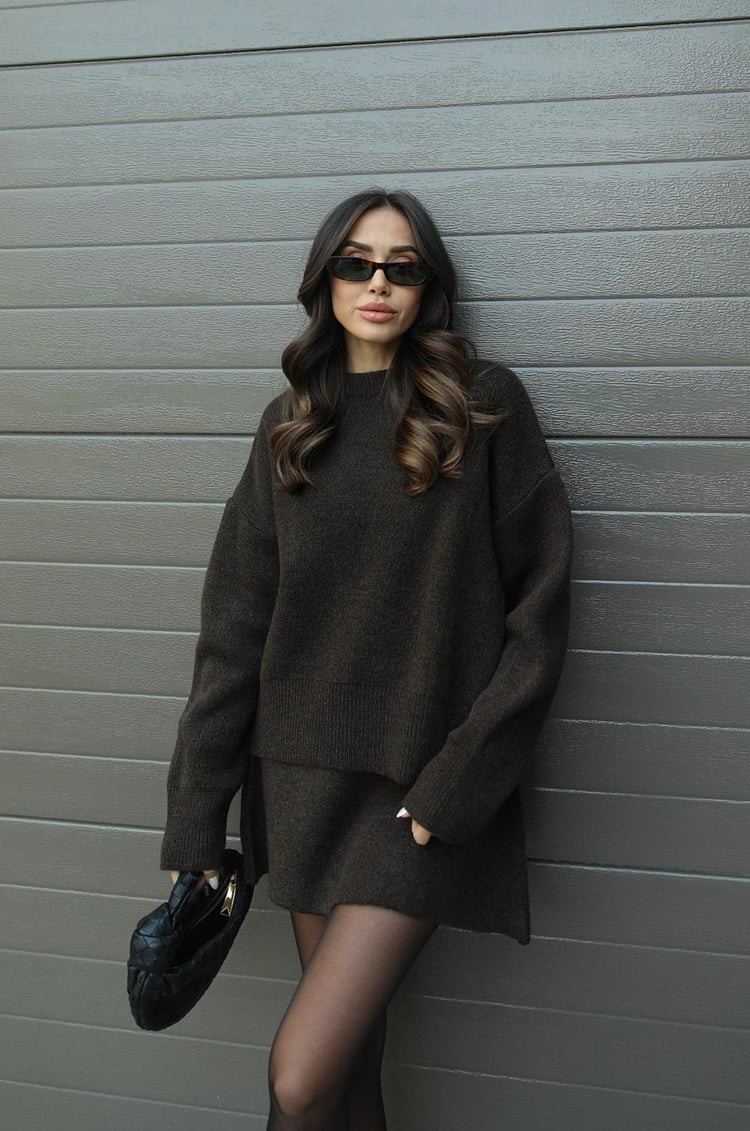 Dark Brown Oversized Sweater Monochromatic Set Dark Brown Oversized Sweater Monochromatic Set — Oversized Sweater Outfits 2027