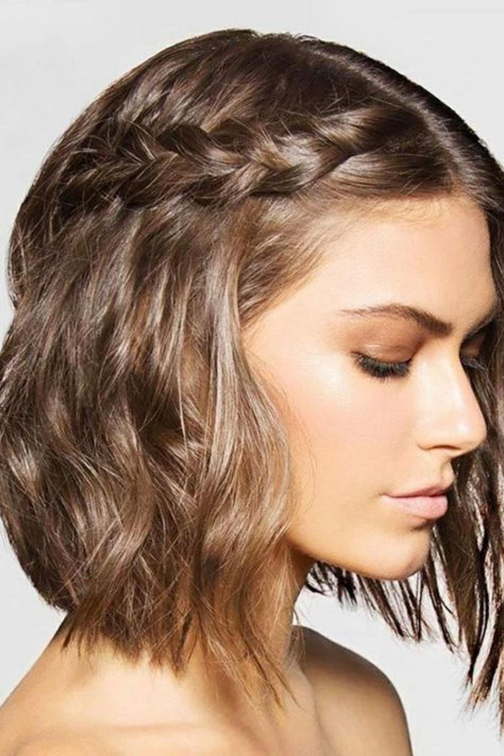 Bob with Delicate Side Braid Accent Bob with Delicate Side Braid Accent — Bob Half Up 2027