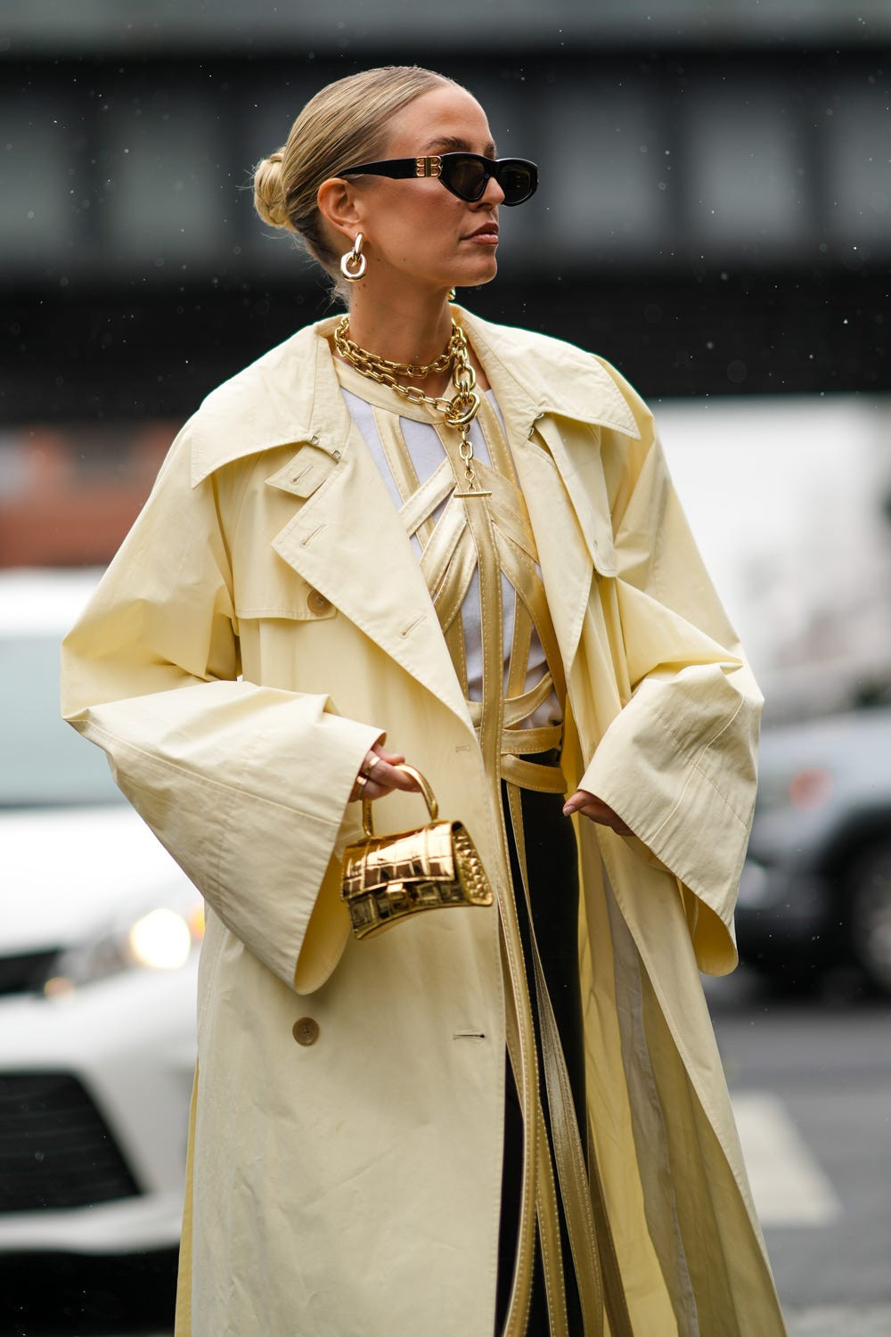 Street Style Statement: Trench Coat, Corset Top, and Sneakers — Vanilla Girl Outfits 2027