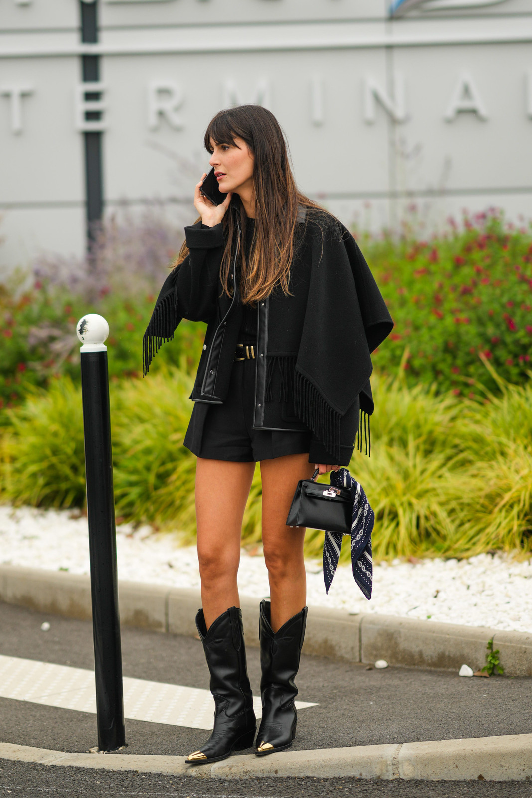 Black Fringed Cape Jacket with Cowboy Knee-High Boots Black Fringed Cape Jacket with Cowboy Knee-High Boots — Knee High Boots Outfits 2027