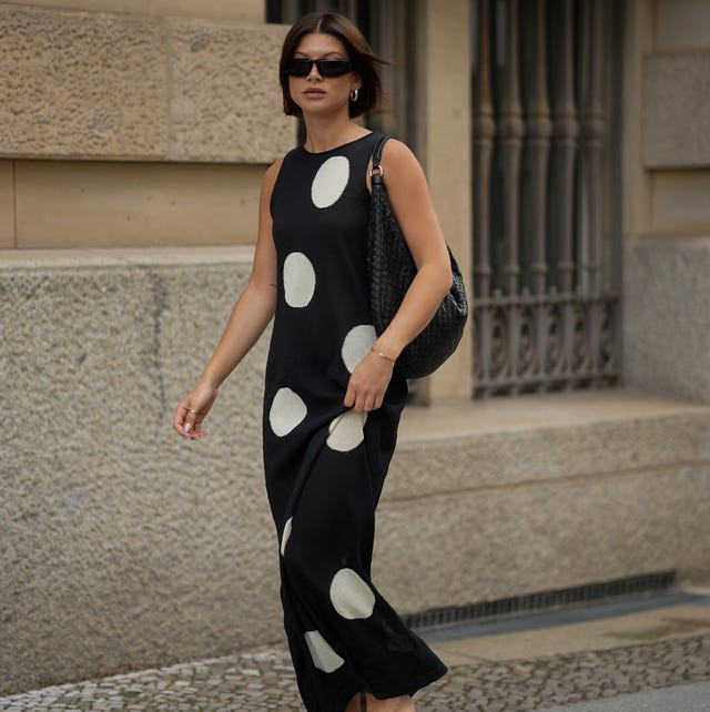 Black Maxi Sundress with Oversized Cream Polka Dots Black Maxi Sundress with Oversized Cream Polka Dots — Sundress Outfits 2027