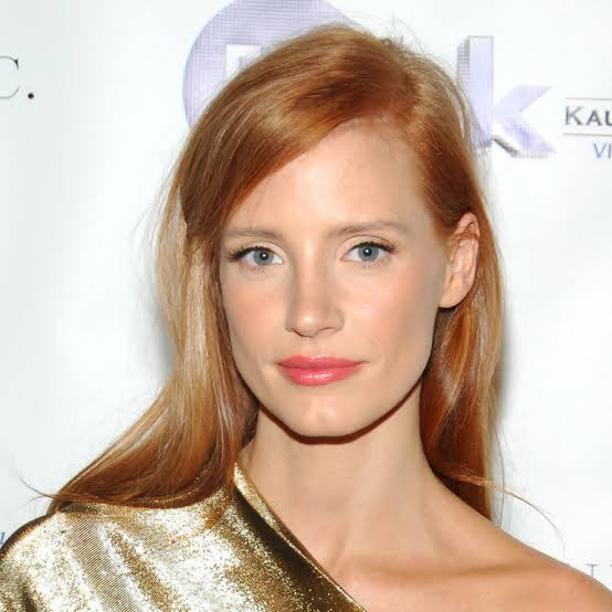 Side Visual Idea Side Visual Idea — Natural Red Hair 2027