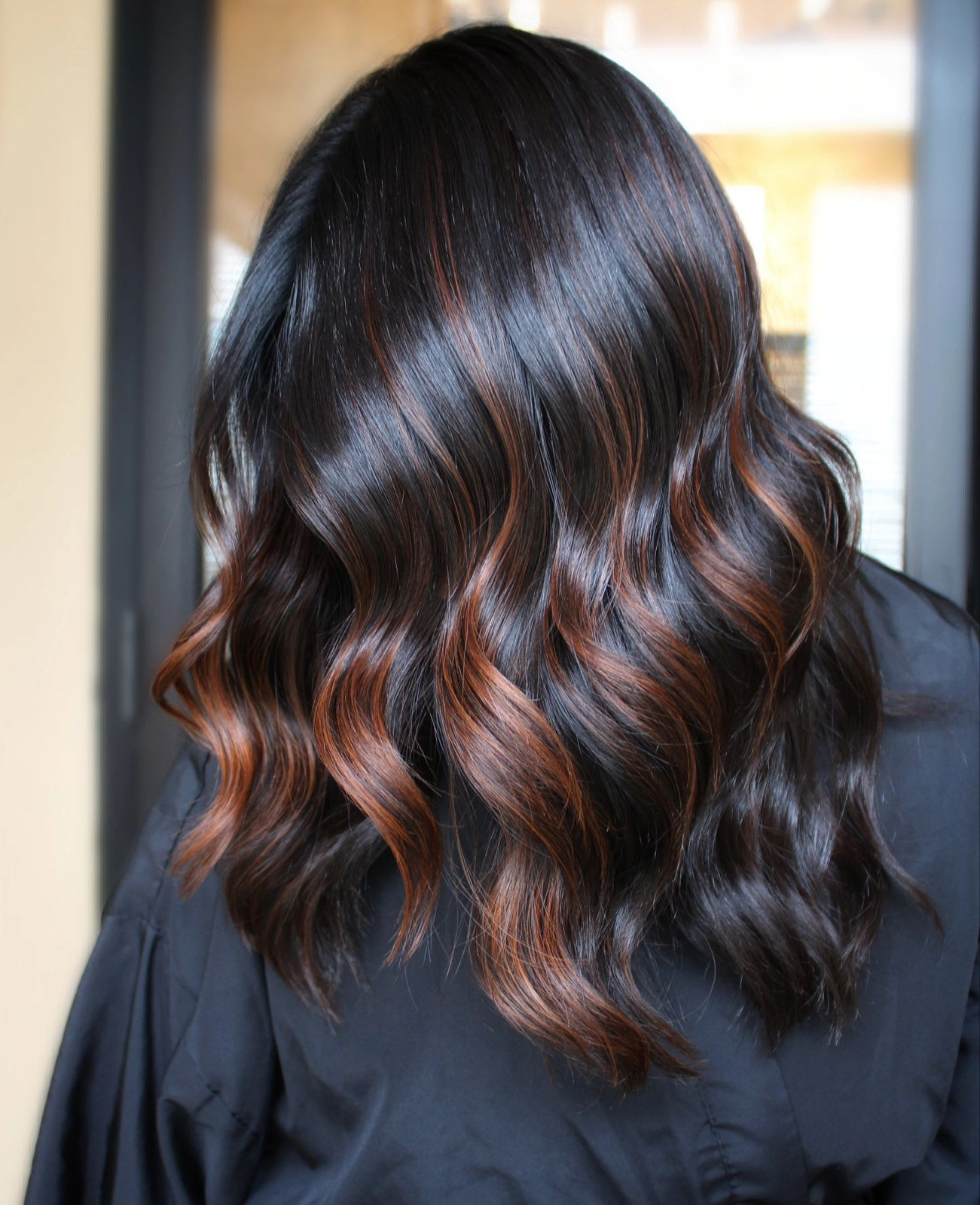 Wavy Thick Visual Idea Wavy Thick Visual Idea — Candlelit Brunette 2027
