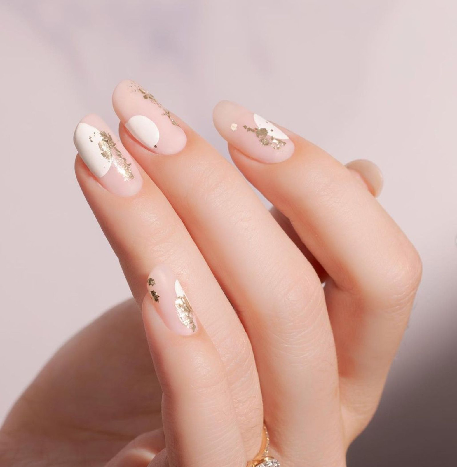 Shimmer Glossy Visual Idea Shimmer Glossy Visual Idea — Neutral Wedding Nails 2027