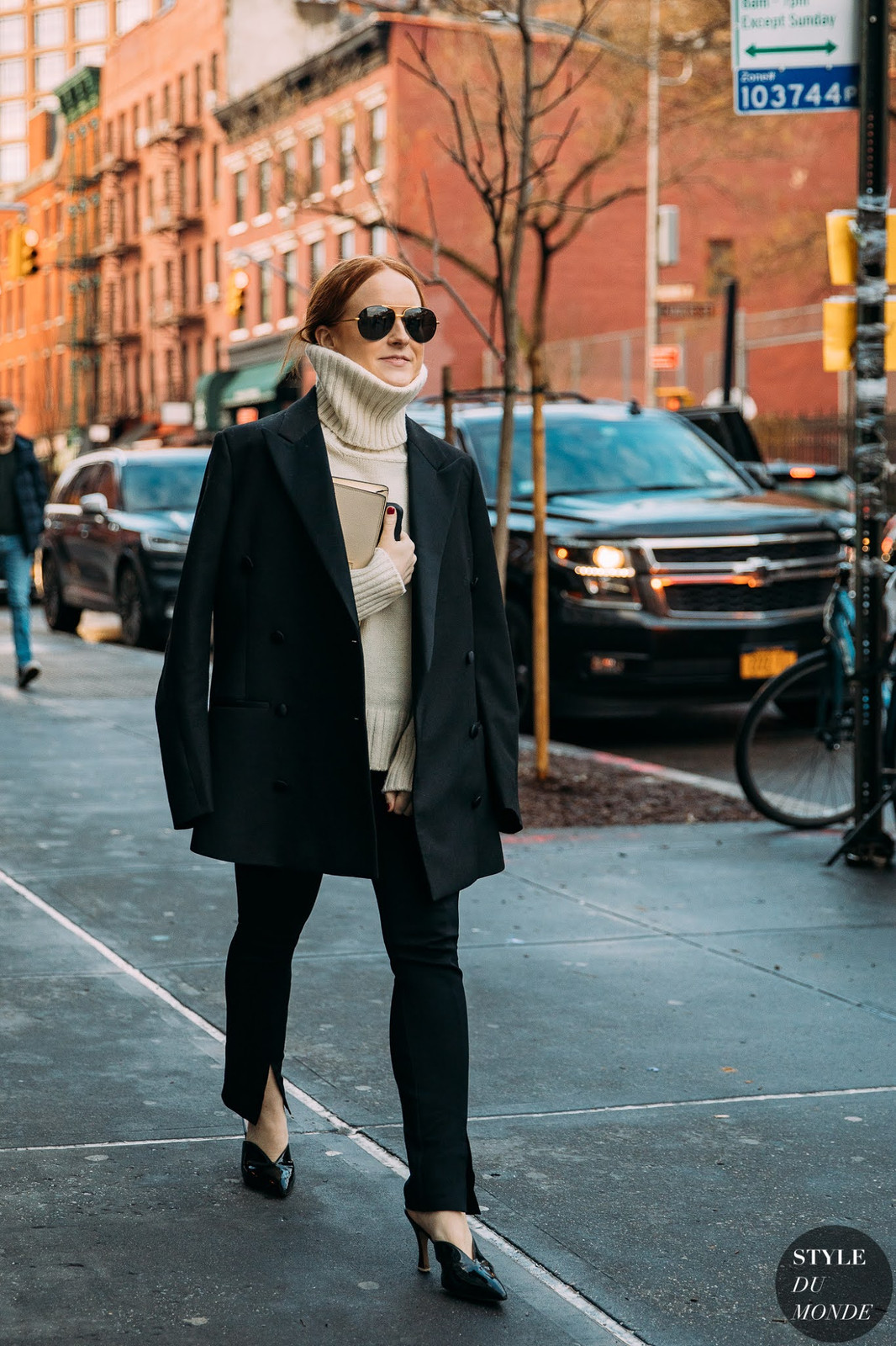 Cream Turtleneck Under Black Blazer with Slim Trousers Cream Turtleneck Under Black Blazer with Slim Trousers — Turtleneck Sweater Outfits 2027