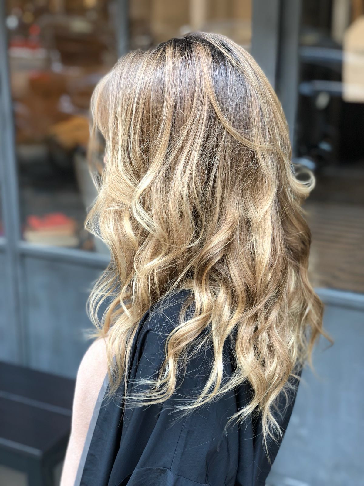 Shoulder Waves With Side Part Shoulder Waves With Side Part — Balayage 2027