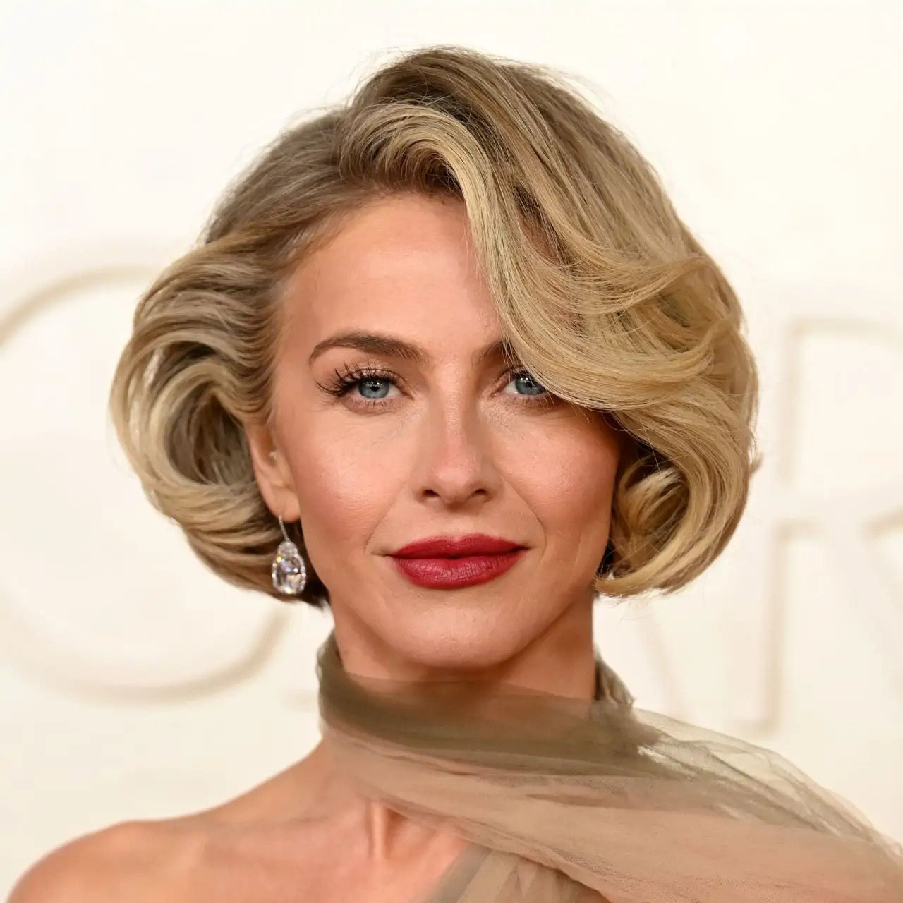 Voluminous Blonde Bob Blowout Voluminous Blonde Bob Blowout — Blowout Hairstyles 2027